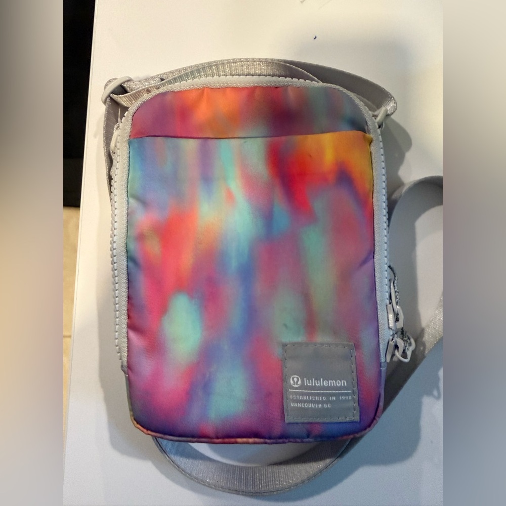 Lululemon Athletica Easy Access Crossbody Bag